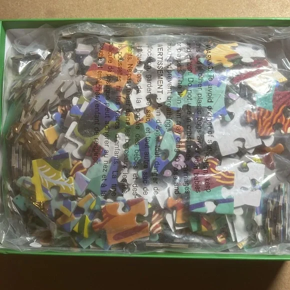 🧩 300 piece Factory Sealed Mudpuppy “Endangered Species Pygmy Sloth”. Beautiful - Picture 5 of 7